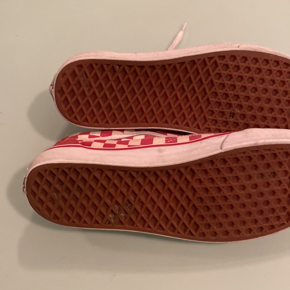 Red checkered Vans sneakers - Picture 3 of 6